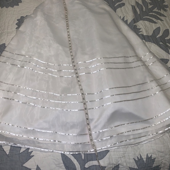 David's Bridal White Strapless Satin Wedding Dress - Size 16 - New in Box - Picture 12 of 16